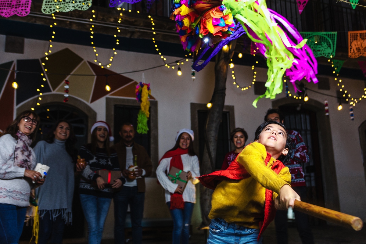 Las posadas and children: How to teach this Mexican tradition in the U.S.