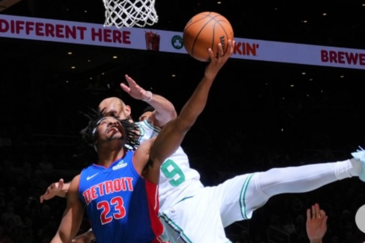 Pistons surprise and defeat Boston 112-105