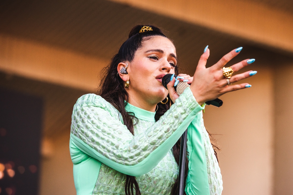 Rosalía triumphs at the BRIT Awards and wins everyone over