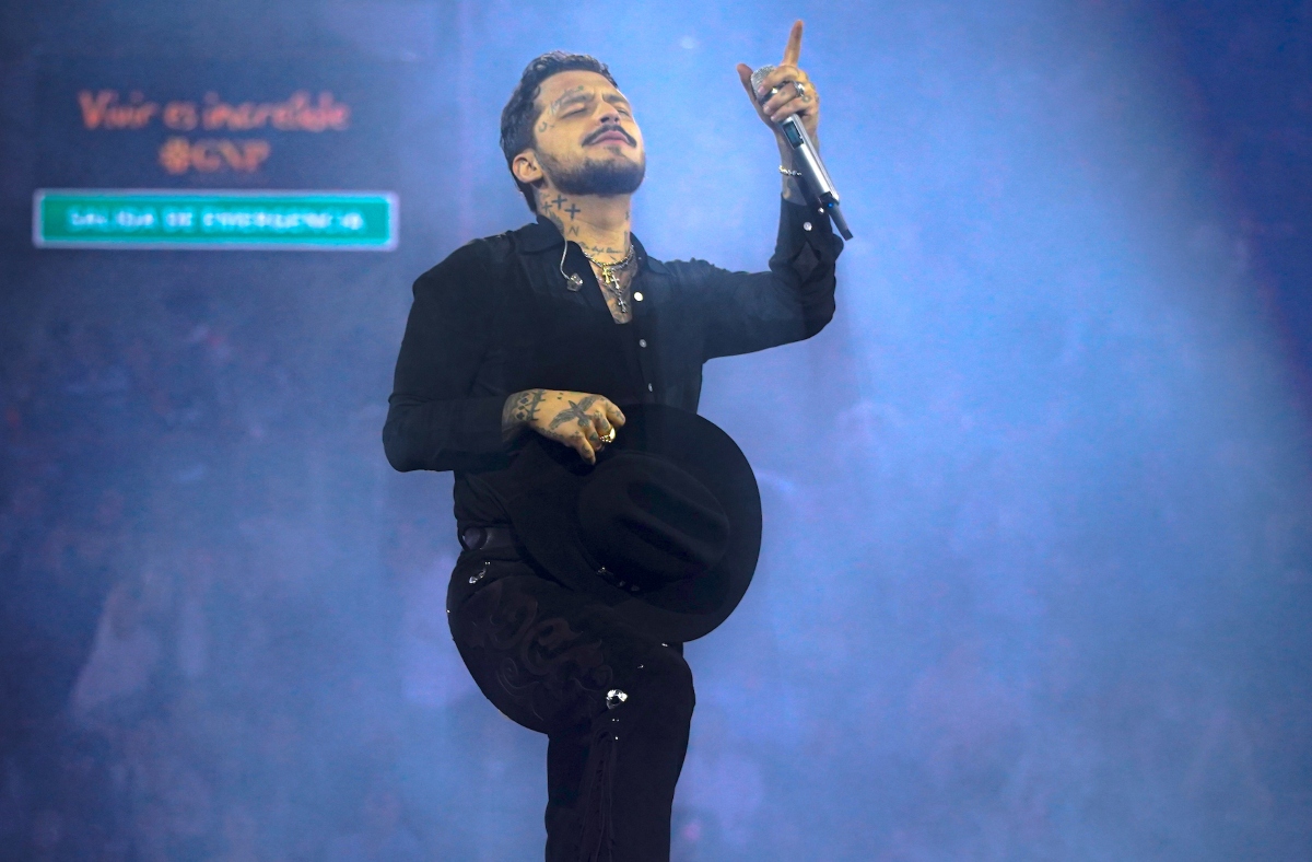 Rechazan que Christian Nodal ofrezca concierto en Festival Internacional del Globo