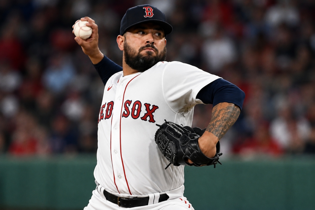 José Urquidy recibe una nueva oportunidad en la MLB con los Medias Blancas