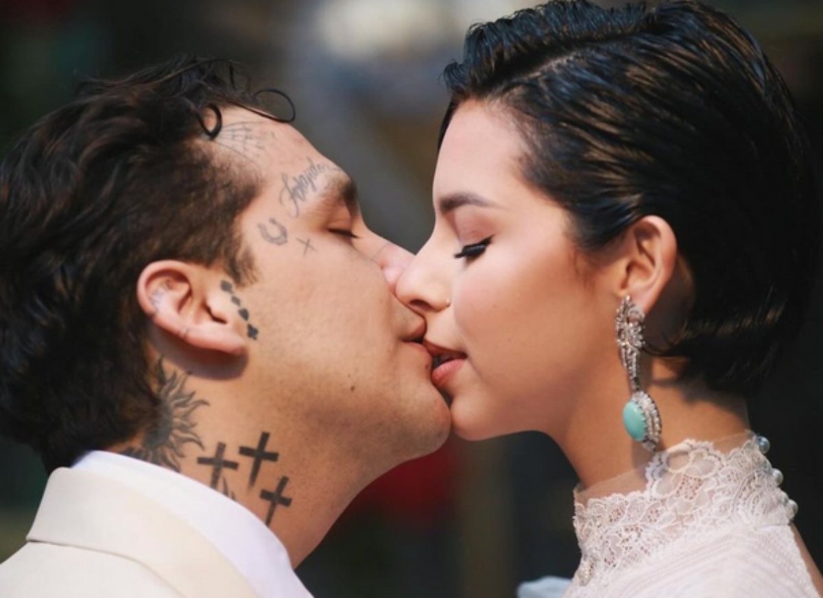 Ángela Aguilar y Christian Nodal prepararían boda y bebé