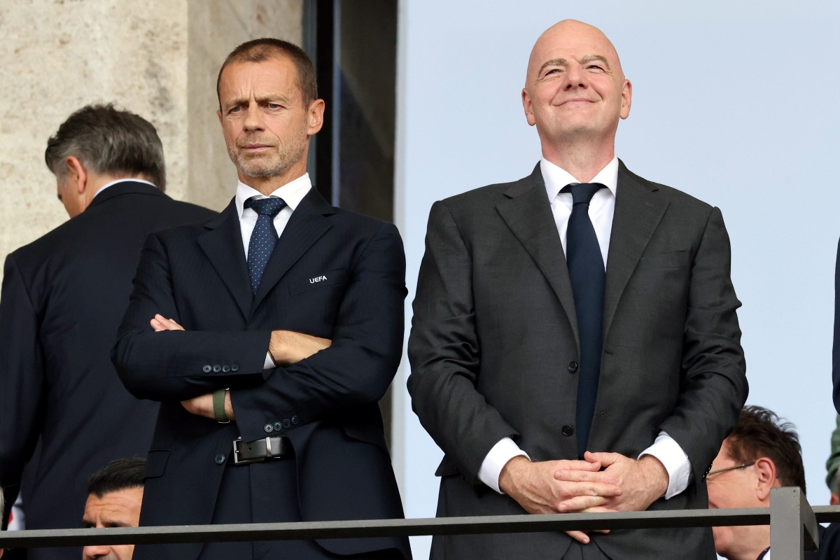 Blatter propone sucesora de Infantino