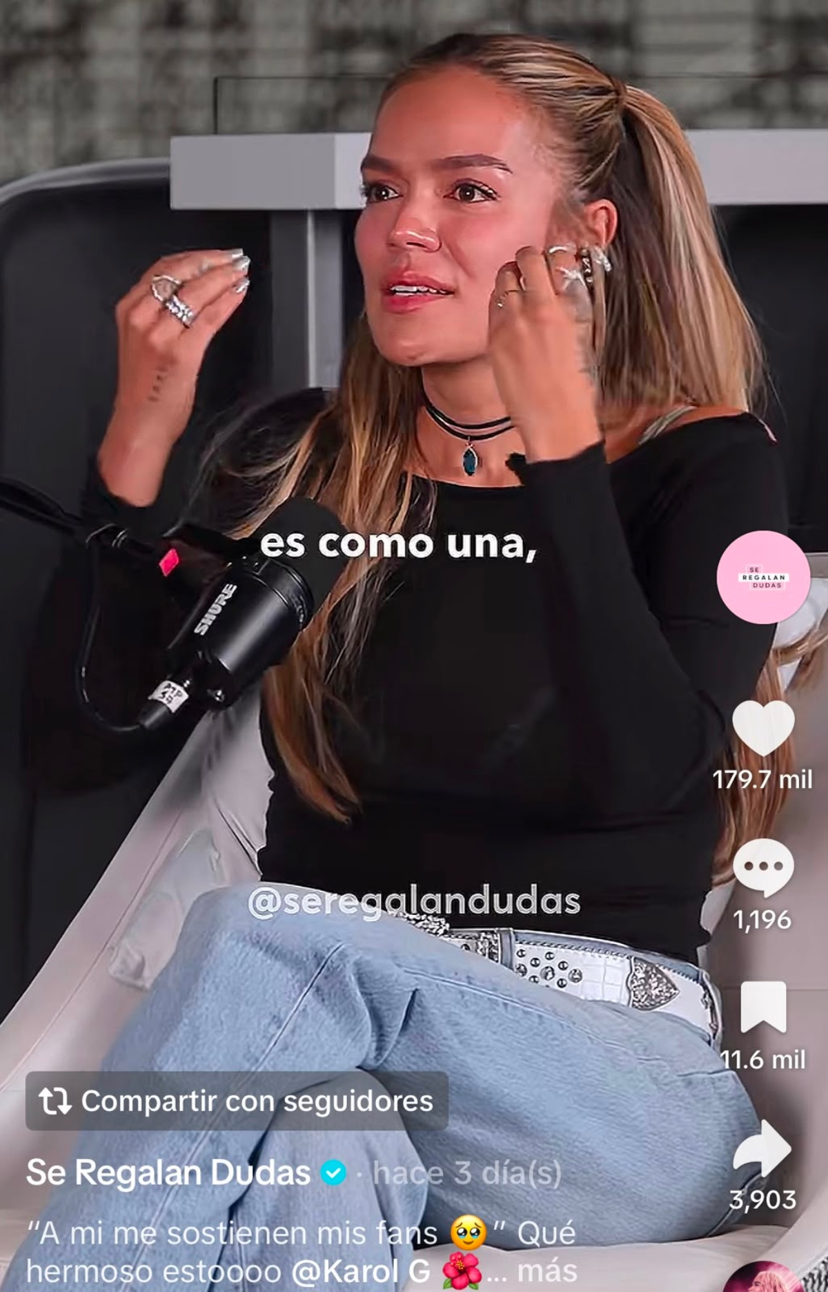 Karol G llora mostrándose vulnerable por su nuevo disco