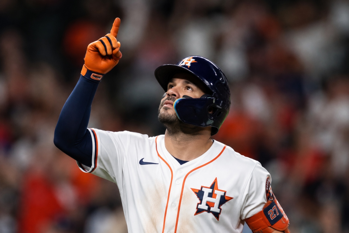 José Altuve vuelve a encenderse y sigue agrandando su histórica carrera en MLB