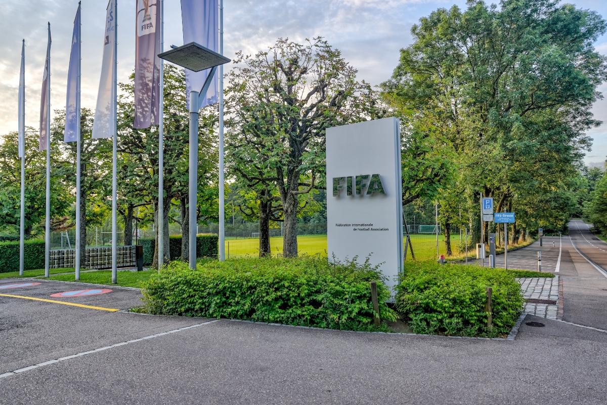 FIFA desmiente llamada de Infantino a Trump