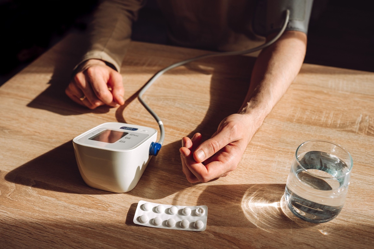 Millones de adultos en EE.UU. podrían necesitar medicamentos para la presión arterial, según nuevas guías