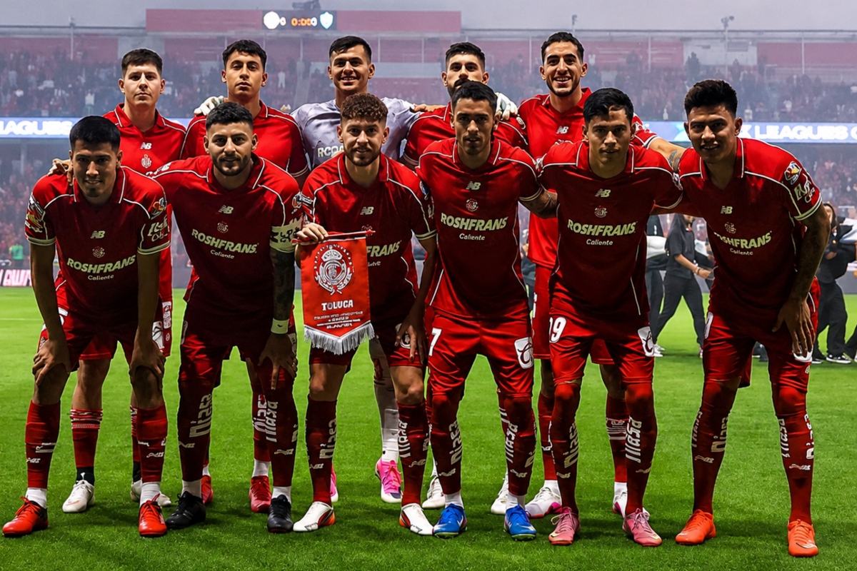 Toluca arrasa al Seattle Sounders con un inspirado Viñas