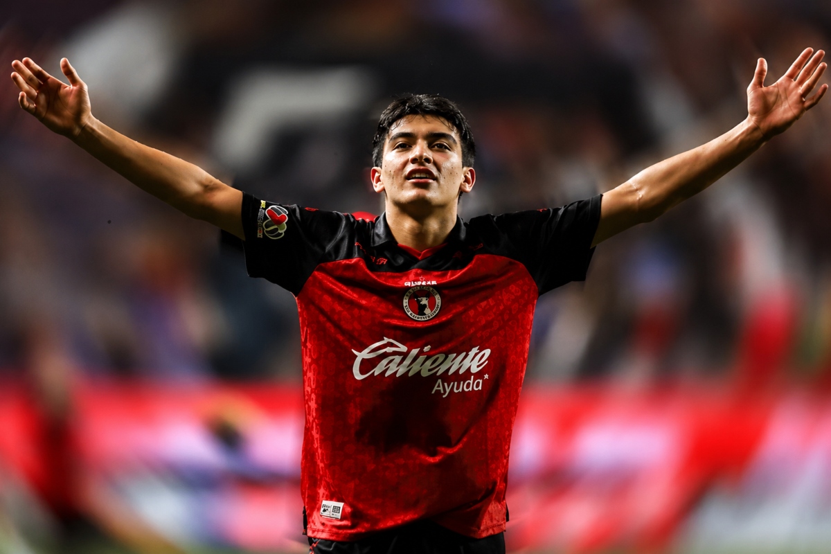 Gilberto Mora marca, asiste y lidera el triunfo de Tijuana sobre Cruz Azul