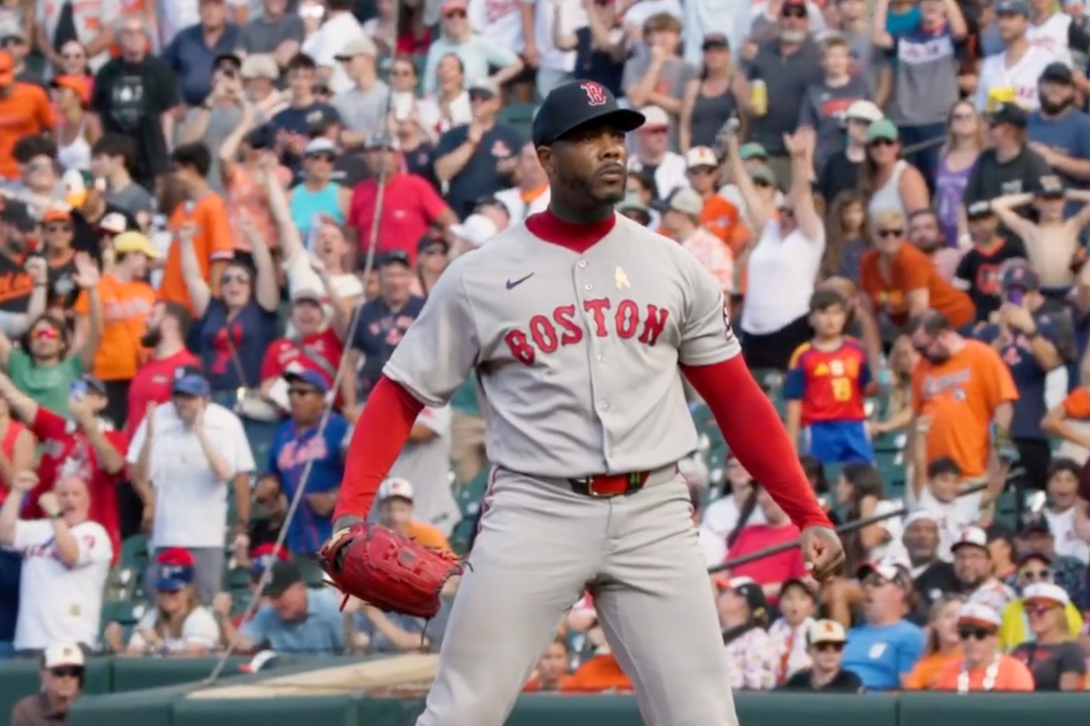 Aroldis Chapman alcanza 400 salvamentos y entra en un club histórico de las Grandes Ligas
