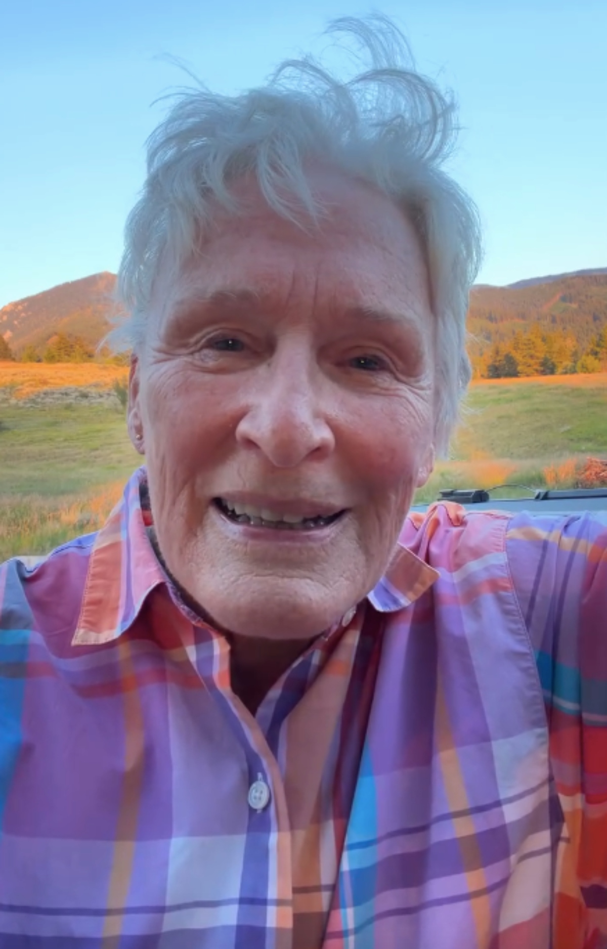 La actriz Glenn Close alarma a sus seguidores por un mensaje