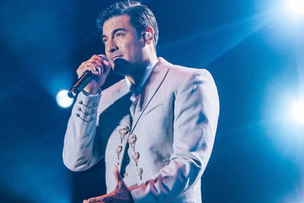 Carlos Rivera suspende sus shows por lesión en las cuerdas vocales