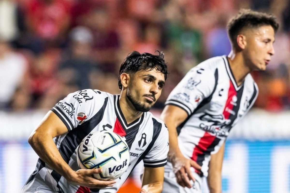Atlas golpea al Tijuana de Sebastián Abreu y celebra de la mano de Hernán Crespo