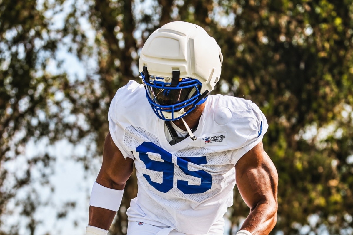 Myles Garrett será operado: durísimo golpe para los Rams tras su desastroso debut