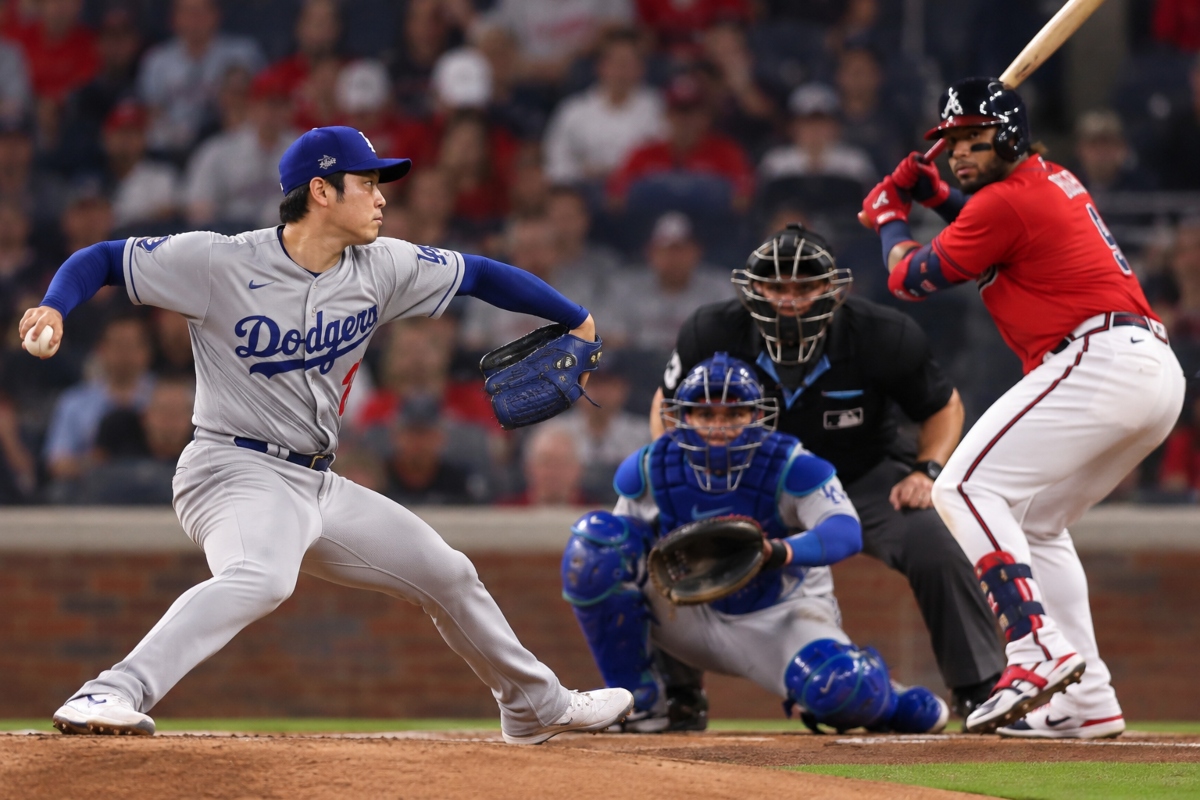 Yamamoto silencia a los Bravos y deja a Dodgers a un triunfo de avanzar