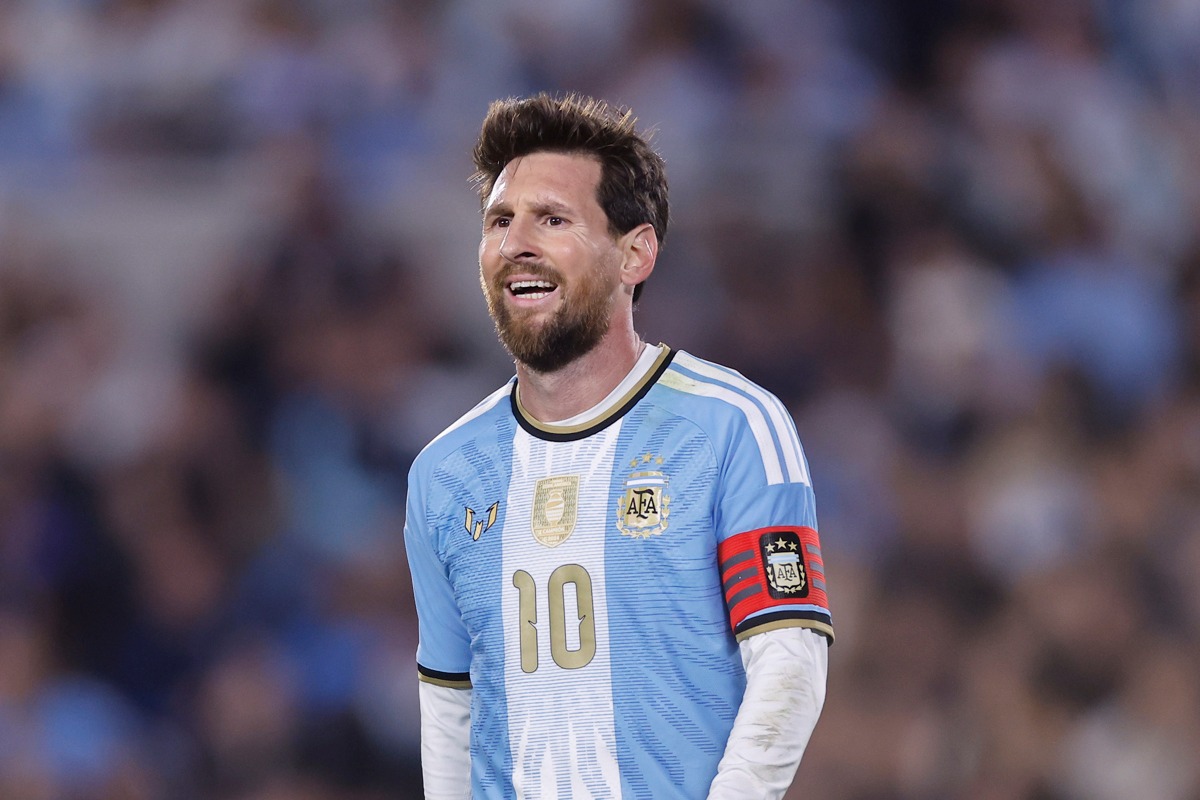 Argentina se rinde ante Messi: lágrimas, homenajes y un gol para una noche inolvidable